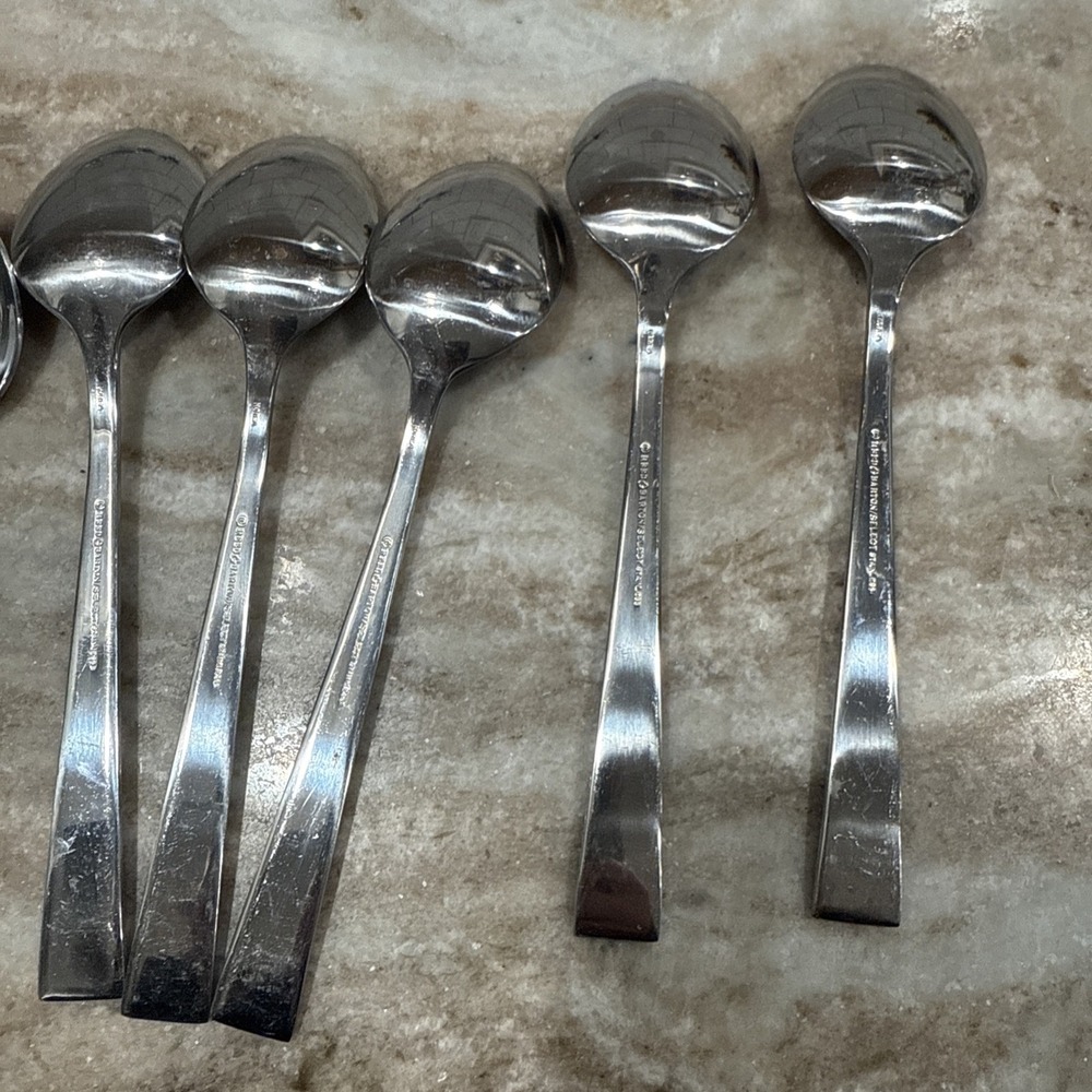Reed & Barton Select Canaveral Stainless Flatware 35 Pc Lot Knives Forks Spoons - Picture 14 of 16